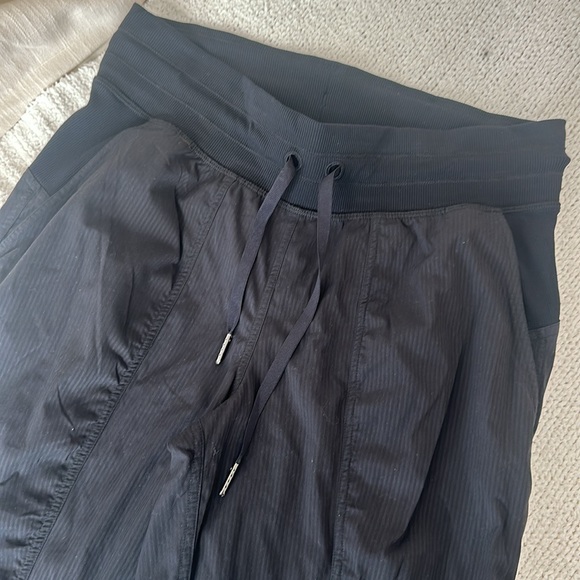 LULULEMON- Dance Studio Mid-Rise Jogger
(Full Length) - Picture 8 of 8